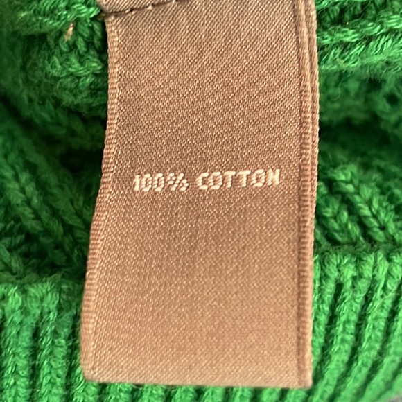 Chaus Cable Knit V-Neck Green Sweater - Picture 8 of 9